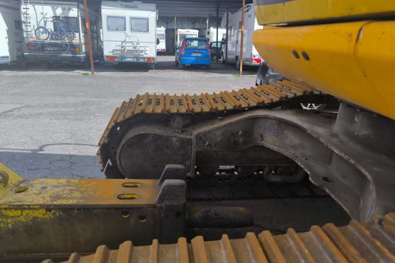 OmecoHub - Immagine JCB JS235HD